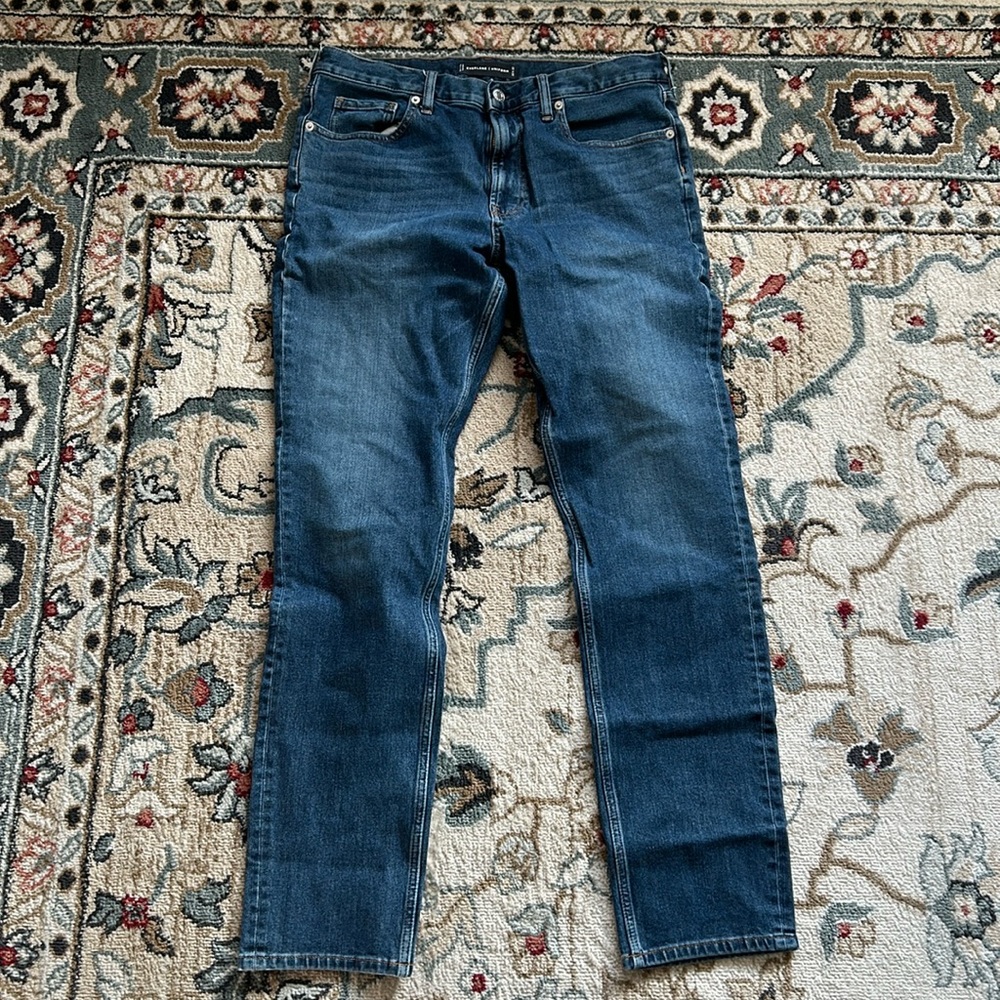 Everlane “The Slim Jean” 33x32